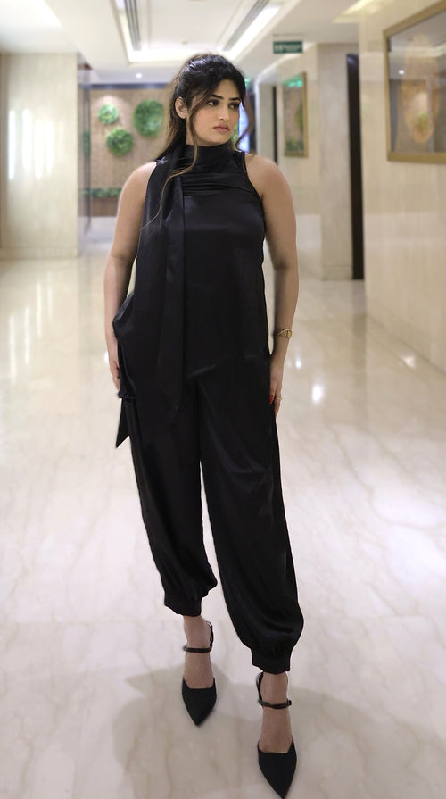 Rooshy satin black balloon pants for women