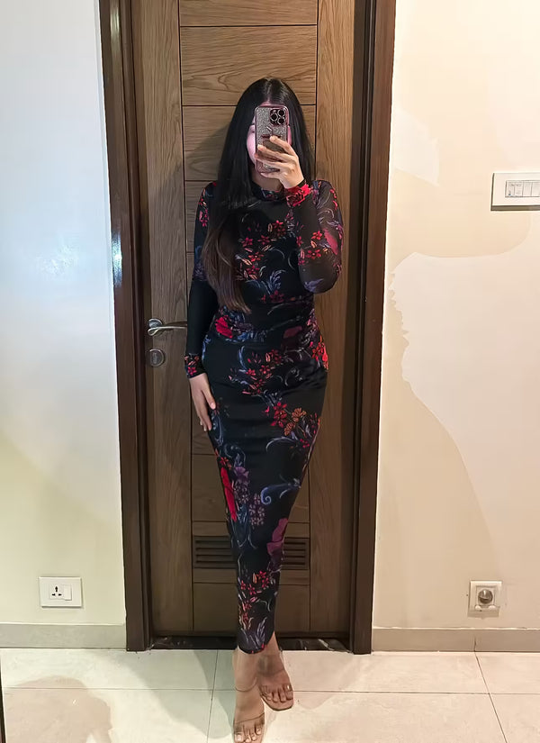 rooshy midnight rose