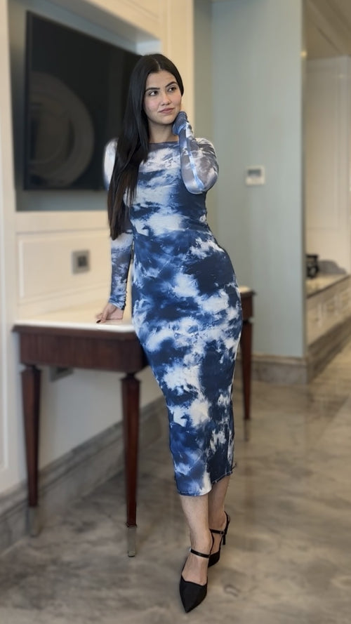 rooshy cloud printed bodycon dress