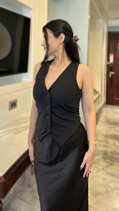 rooshy black vest top