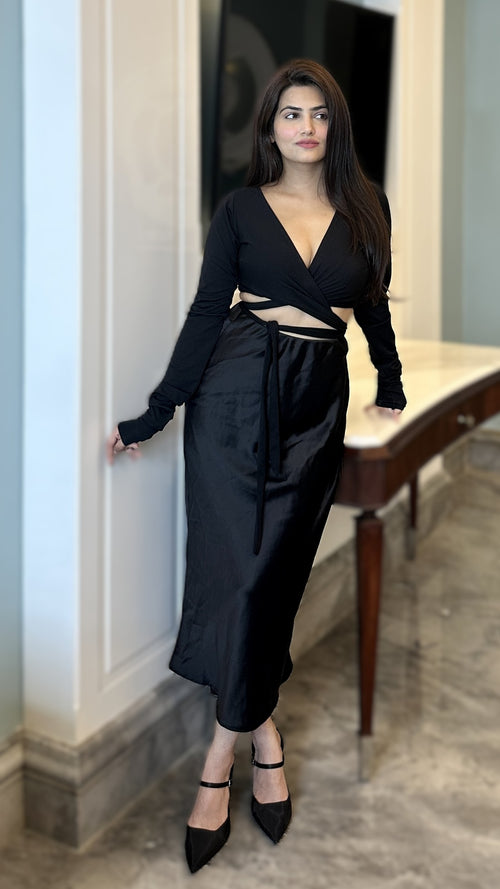 rooshy tieup top