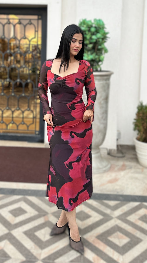 rooshy mysterious love bodycon dress