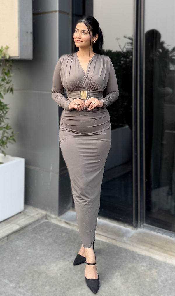 Rooshy layered dress with brooch