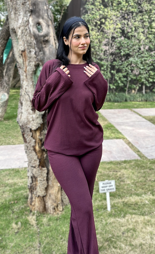 rooshy wine ripped pant top