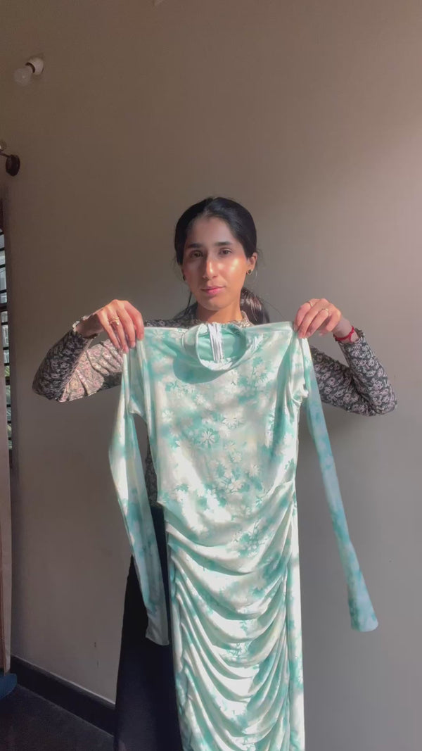 rooshy emerald ruched dress