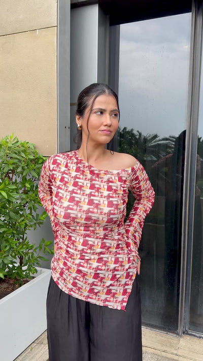 Rooshy sleeve saga cross top